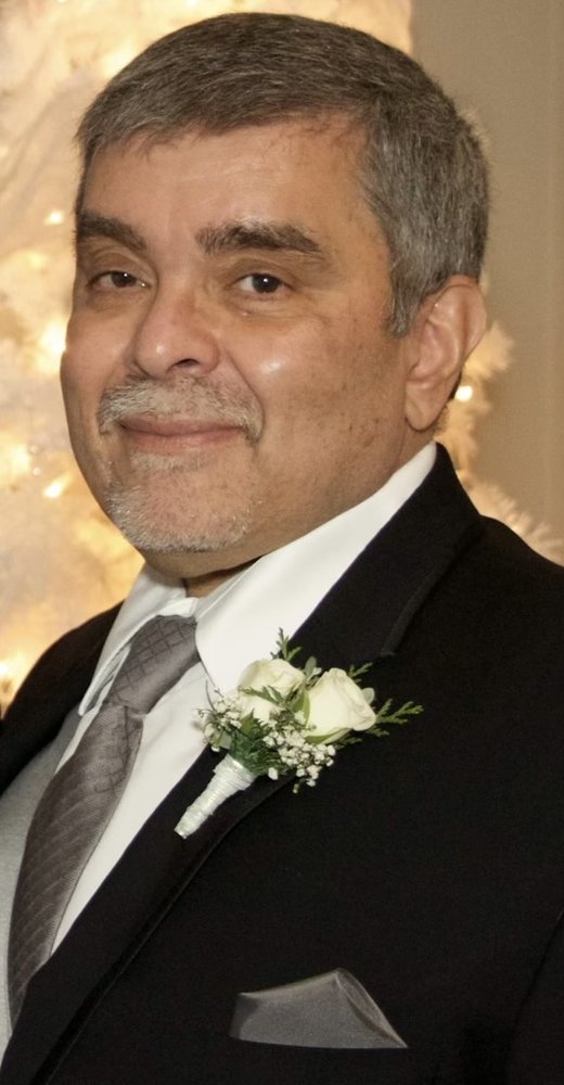 Luis Cruz, Sr.